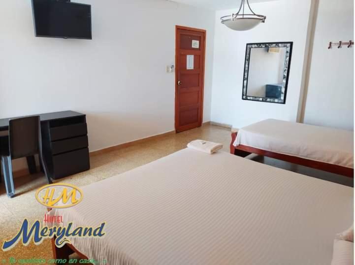 Hotel Meryland Синселехо Екстериор снимка